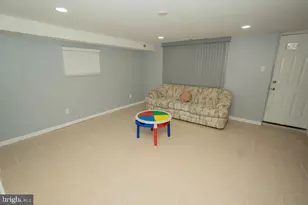 9957 Sandy Rd, Philadelphia, PA 19115 - Photo 23