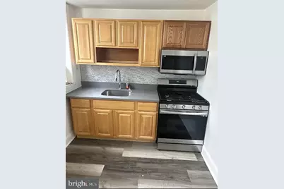 2663 Webb St, Philadelphia, PA 19125 - Photo 5