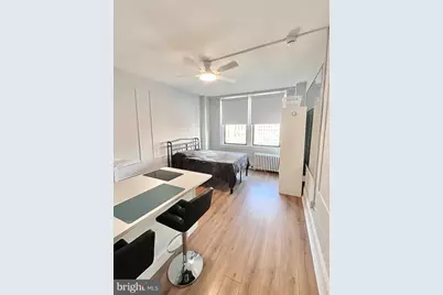 1324 Locust Street #1410, Philadelphia, PA 19107 - Photo 3