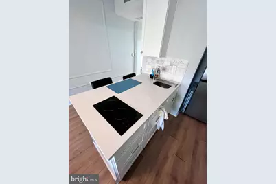 1324 Locust Street #1410, Philadelphia, PA 19107 - Photo 5