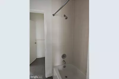 1710 Lombard Street, Philadelphia, PA 19146 - Photo 21