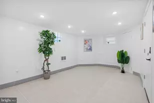 2305 N 50th St, Philadelphia, PA 19131 - Photo 15