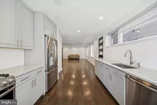1022 S 2nd St, Philadelphia, PA 19147 - Photo 11