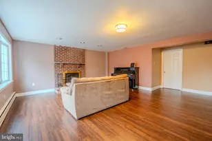 613 Seville St, Philadelphia, PA 19128 - Photo 17