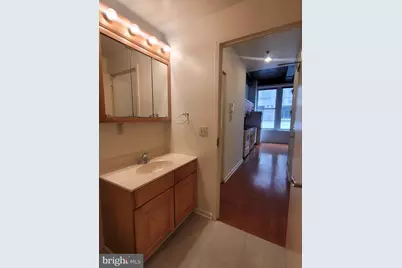 1427 Walnut Street #3F, Philadelphia, PA 19103 - Photo 11