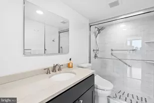 604 S Washington Square, Philadelphia, PA 19106 - Photo 13