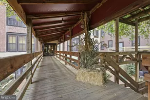 301 Race St, Philadelphia, PA 19106 - Photo 29