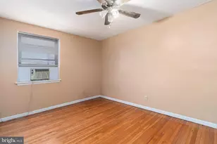 1331 Hellerman St, Philadelphia, PA 19111 - Photo 15