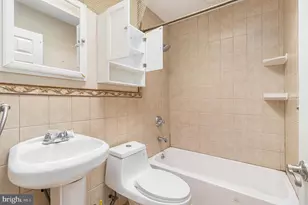 1331 Hellerman St, Philadelphia, PA 19111 - Photo 17