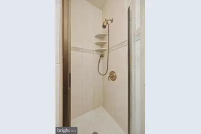 1605 S 8th Street, Philadelphia, PA 19148 - Photo 15