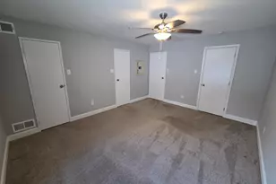 5017 S Convent Ln, Philadelphia, PA 19114 - Photo 11