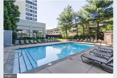 2001 Hamilton Street #1207, Philadelphia, PA 19130 - Photo 5