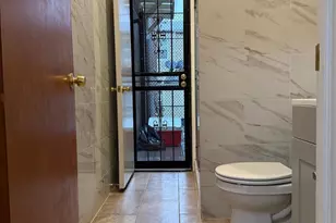 1017 Spring Garden St, Philadelphia, PA 19123 - Photo 11