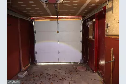 7028 Sheldrake Place, Philadelphia, PA 19153 - Photo 3