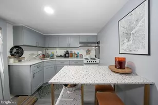 2314 Brown St, Philadelphia, PA 19130 - Photo 19