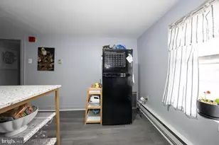 2314 Brown St, Philadelphia, PA 19130 - Photo 21