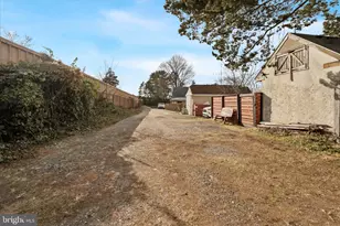 453 Parker Ave, Philadelphia, PA 19128 - Photo 31