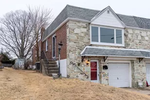 7039 Crease Ln, Philadelphia, PA 19128 - Photo 19