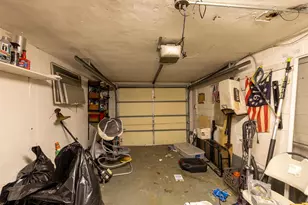 7039 Crease Ln, Philadelphia, PA 19128 - Photo 15