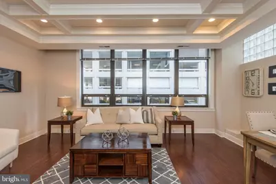 1501 Locust Street #UNIT 204, Philadelphia, PA 19102 - Photo 13