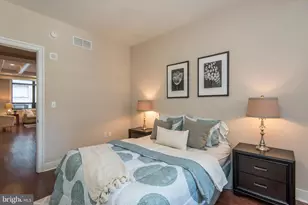 1501 Locust St, Philadelphia, PA 19102 - Photo 21