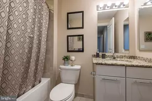 1501 Locust St, Philadelphia, PA 19102 - Photo 23