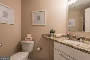 1501 Locust St, Philadelphia, PA 19102 - Photo 19