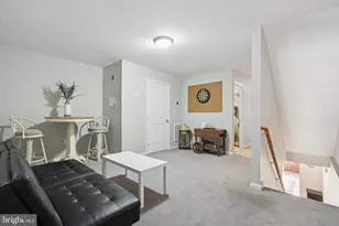 329 W Mt Pleasant Ave, Philadelphia, PA 19119 - Photo 21