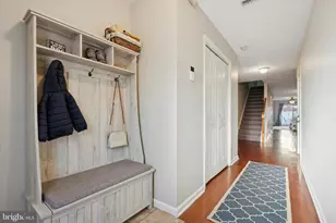 329 W Mt Pleasant Ave, Philadelphia, PA 19119 - Photo 3