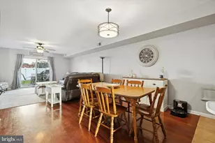 329 W Mt Pleasant Ave, Philadelphia, PA 19119 - Photo 9