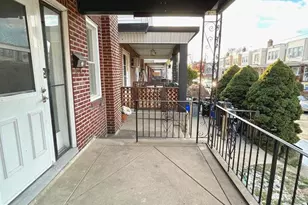 7137 Gillespie St, Philadelphia, PA 19135 - Photo 3