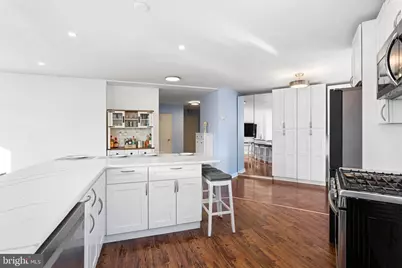 2601 Pennsylvania Avenue #344, Philadelphia, PA 19130 - Photo 3