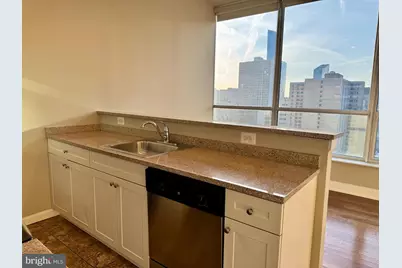 2040 Market Street #606, Philadelphia, PA 19103 - Photo 7