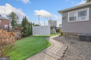 7600 Fayette St, Philadelphia, PA 19150 - Photo 3