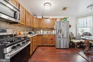 2007 N Front St, Philadelphia, PA 19122 - Photo 9