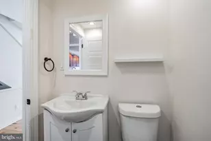 1915 Fitzgerald St, Philadelphia, PA 19145 - Photo 7