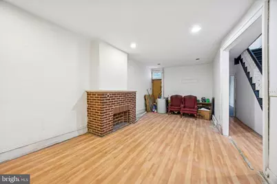 182 W Fisher Avenue, Philadelphia, PA 19120 - Photo 5