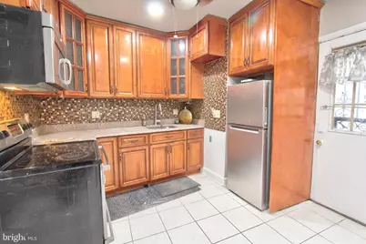 526 Montrose Street, Philadelphia, PA 19147 - Photo 7