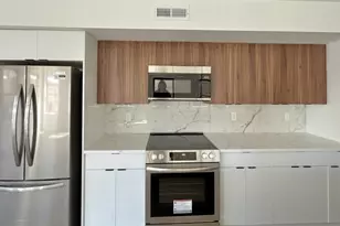 642 Moore St, Philadelphia, PA 19148 - Photo 3