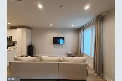 3001 Cityview Walk #192, Philadelphia, PA 19125 - Photo 9