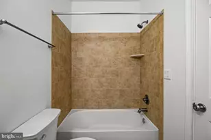 201 Commodore Court, Philadelphia, PA 19146 - Photo 41