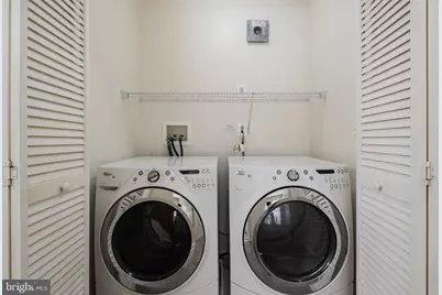 201 Commodore Court, Philadelphia, PA 19146 - Photo 39