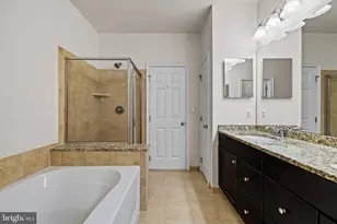 201 Commodore Court, Philadelphia, PA 19146 - Photo 27