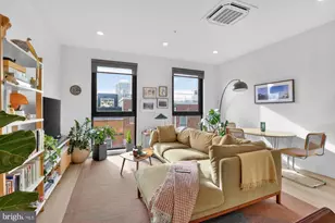 2007 Cambridge St, Philadelphia, PA 19130 - Photo 7