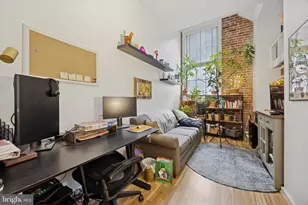 315 New St, Philadelphia, PA 19106 - Photo 5