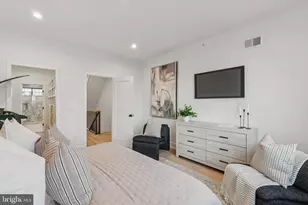 2316 Dickinson St, Philadelphia, PA 19146 - Photo 9