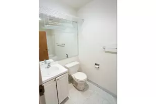 1411-3 Walnut St, Philadelphia, PA 19102 - Photo 13