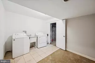 1423 S 54th St, Philadelphia, PA 19143 - Photo 21