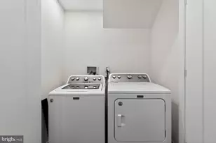 421 Wallace St, Philadelphia, PA 19123 - Photo 19