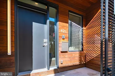 421 Wallace Street, Philadelphia, PA 19123 - Photo 5